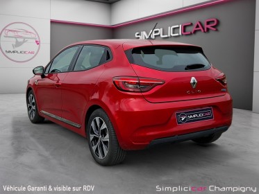 Renault clio v e-tech-140-limited-1.6 i-140cv hybrid-boîte auto-1ère main-entretien renault-carplay occasion...