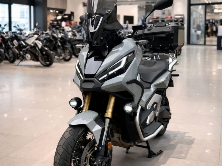 Honda x-adv full options full entretiens garantie 12 mois occasion simplicicar le raincy simplicicar simplicibike france