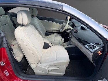 Renault megane iii cc dci 130 fap privilège régulateur radar de recul occasion barberey simplicicar simplicibike france