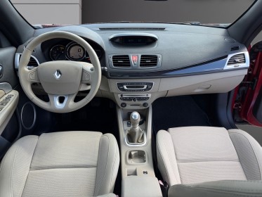 Renault megane iii cc dci 130 fap privilège régulateur radar de recul occasion barberey simplicicar simplicibike france