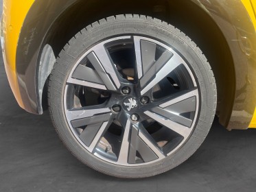 Peugeot 208 puretech 100 ss bvm6 gt - garantie 12 mois occasion cannes (06) simplicicar simplicibike france