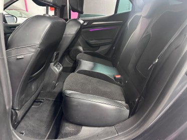 Renault megane iv berline dci 130 energy intens pack bose camera de recul garantie 12 mois occasion simplicicar...
