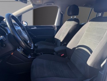 Volkswagen touran 1.2 tsi 110 bmt 5pl r-line garantie 12 mois occasion simplicicar labarthe simplicicar simplicibike france