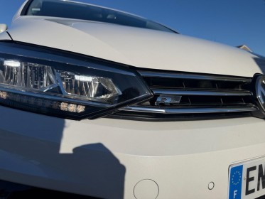Volkswagen touran 1.2 tsi 110 bmt 5pl r-line garantie 12 mois occasion simplicicar labarthe simplicicar simplicibike france