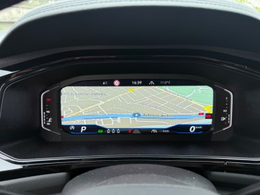 Volkswagen t-roc 1.5 tsi evo dsg7 r-line - rline - sport black - carplay occasion champigny-sur-marne (94) simplicicar...