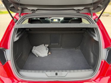Peugeot 308 130ch bvm6 gt line - attelage - toit panoramique - carplay - complet peugeot occasion simplicicar rennes...
