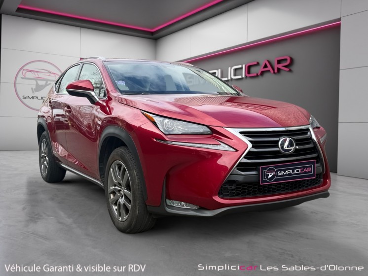Lexus nx 1 300h 2.5 - 16v hybrid sièges chauffants garantie 12 mois occasion simplicicar les sables-d'olonne simplicicar...