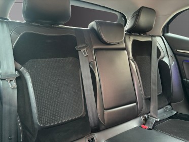 Renault megane iv berline dci 130 energy intens - sièges chauffant - finition bose occasion simplicicar lagny  simplicicar...