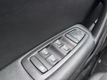 Renault megane iv berline dci 130 energy intens - sièges chauffant - finition bose occasion simplicicar lagny  simplicicar...