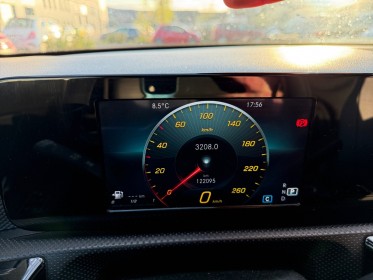 Mercedes classe a 180 d 7g-dct progressive line garantie 12 mois occasion simplicicar lyon nord simplicicar simplicibike france