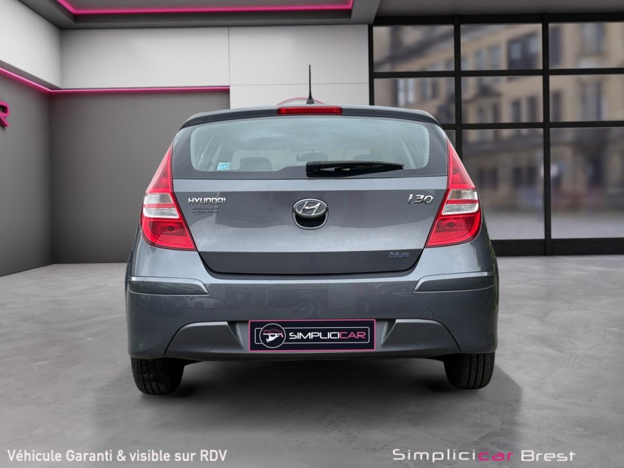 HYUNDAI d'occasion I30 1.6 CRDI 90 PACK EVIDENCE BLUE DRIVE de 2011