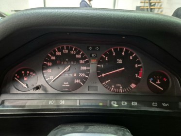 Bmw e30 325ix - kit carrosserie sport m tech occasion simplicicar lyon ouest simplicicar simplicibike france