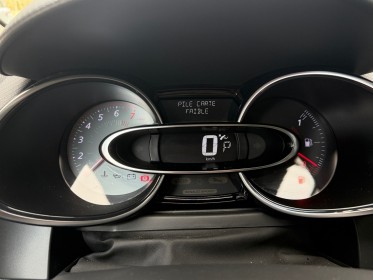 Renault clio iv 1.6 turbo 220 edc 18 rs édition limitée garantie 12 mois occasion simplicicar les sables-d'olonne...