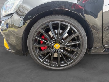 Renault clio iv 1.6 turbo 220 edc 18 rs édition limitée garantie 12 mois occasion simplicicar les sables-d'olonne...