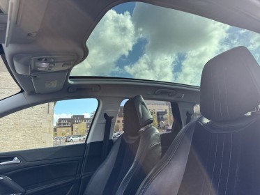 Peugeot 308 sw 2.0 bluehdi 150ch ss eat6 féline caméra de recul garantie 12 mois occasion simplicicar vernon simplicicar...