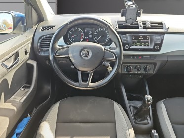 Skoda fabia combi 1.2 tsi 90 ch greentec ambition occasion osny simplicicar simplicibike france