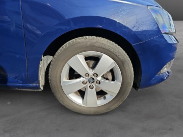 Skoda fabia combi 1.2 tsi 90 ch greentec ambition occasion osny simplicicar simplicibike france