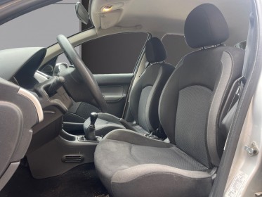 Peugeot 206 1.4e 75ch trendy occasion simplicicar lyon nord simplicicar simplicibike france