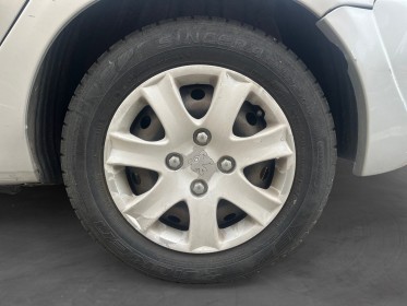 Peugeot 206 1.4e 75ch trendy occasion simplicicar lyon nord simplicicar simplicibike france