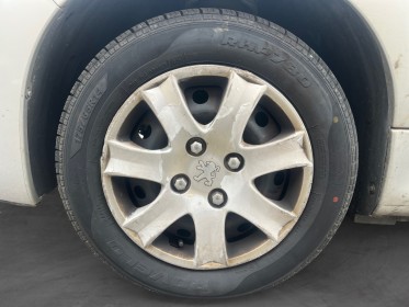 Peugeot 206 1.4e 75ch trendy occasion simplicicar lyon nord simplicicar simplicibike france