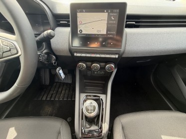 Renault clio v blue dci 100 evolution occasion avignon (84) simplicicar simplicibike france