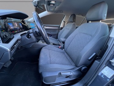 Volkswagen golf viii 1.0 etsi opf 110 dsg7 life garantie 12 mois occasion simplicicar toulon ouest simplicicar simplicibike...