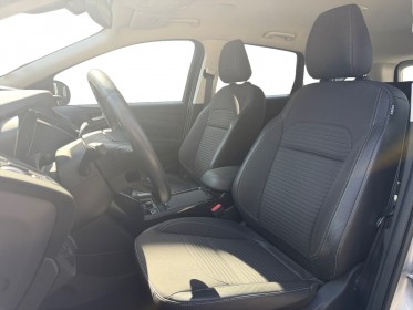 Ford kuga 1.5 flexifuel-e85 150 ss 4x2 bvm6 titanium garantie de 12 mois climatisation occasion simplicicar les...