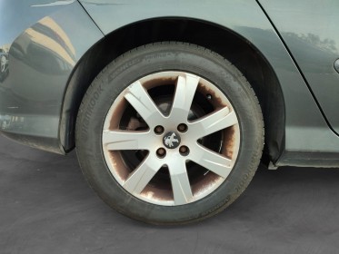 Peugeot 308 1.6 hdi 92ch fap style - clim bizone - radar de recul - bluetooth - attelage - garantie 12 mois europe occasion...