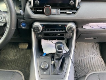 Toyota rav4 hybride my21 222 ch awd-i dynamic garantie 12 mois occasion montreuil (porte de vincennes)(75) simplicicar...