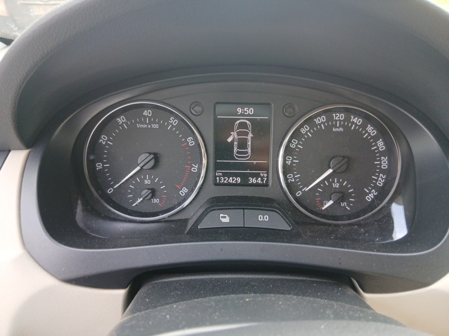 SKODA d'occasion RAPID 1.4 TSI 122 ELEGANCE DSG de 2013 Beauvais (60)﻿