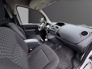 Renault kangoo express l1 1.5 dci 90 extra r-link - garantie 12mois - climatisation - gps r link - radar ar - instalation......