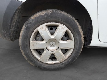 Renault kangoo express l1 1.5 dci 90 extra r-link - garantie 12mois - climatisation - gps r link - radar ar - instalation......