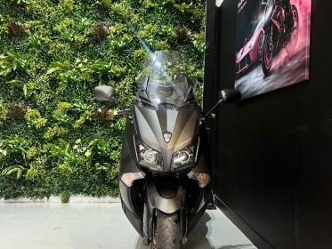 Yamaha  tmax530 black max ligne akrapovic occasion simplicicar toulouse nord simplicicar simplicibike france