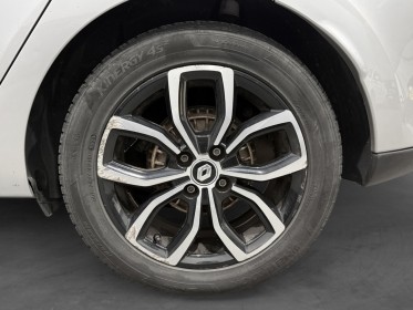 Renault clio iv estate business clio tce 90 - business attelage crit'air 1 garantie 12 mois occasion simplicicar lyon ouest...