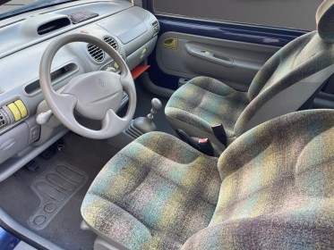 Renault twingo essence  garantie 12 mois occasion simplicicar la fleche simplicicar simplicibike france