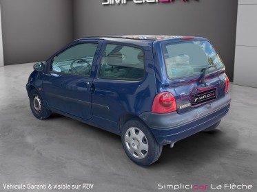 Renault twingo essence  garantie 12 mois occasion simplicicar la fleche simplicicar simplicibike france