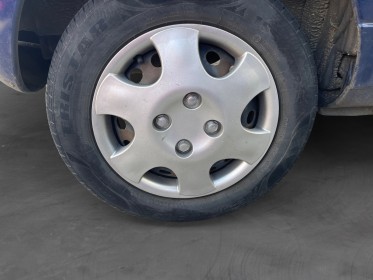 Renault twingo essence  garantie 12 mois occasion simplicicar la fleche simplicicar simplicibike france