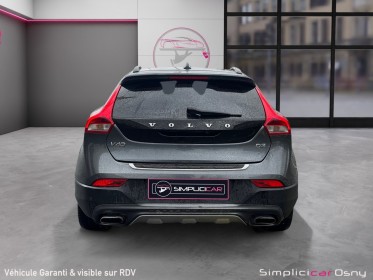 Volvo v40 cross country d3 150 ch momentum geartronic || garantie 12 mois || occasion osny simplicicar simplicibike france