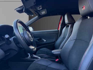 Toyota yaris cross hybride my22 116h 2wd gr sport - sièges chauffants - carplay - caméra - 1ère main - entretien toyota...