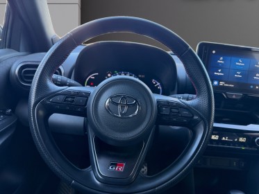 Toyota yaris cross hybride my22 116h 2wd gr sport - sièges chauffants - carplay - caméra - 1ère main - entretien toyota...