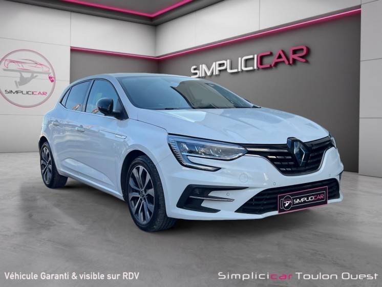 Renault megane iv berline blue dci 115 edc techno / garantie 12 mois occasion simplicicar toulon ouest simplicicar...