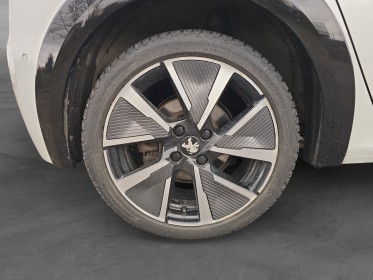 Peugeot 208 electrique 50 kwh 136 ch gt pack caméra de recul sièges avants chauffants garantie 12 mois soh 84.9% occasion...