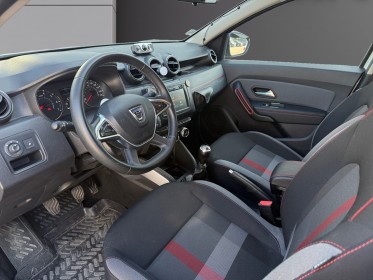 Dacia duster dci 115 4x2 techroad extrême - caméra - carplay - entretien renault - garantie 12 mois occasion simplicicar...