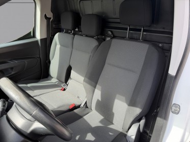 Citroen berlingo taille m bluehdi 100 ss bvm shine applecarplay caméra de recul garantie 12 mois occasion simplicicar vernon...