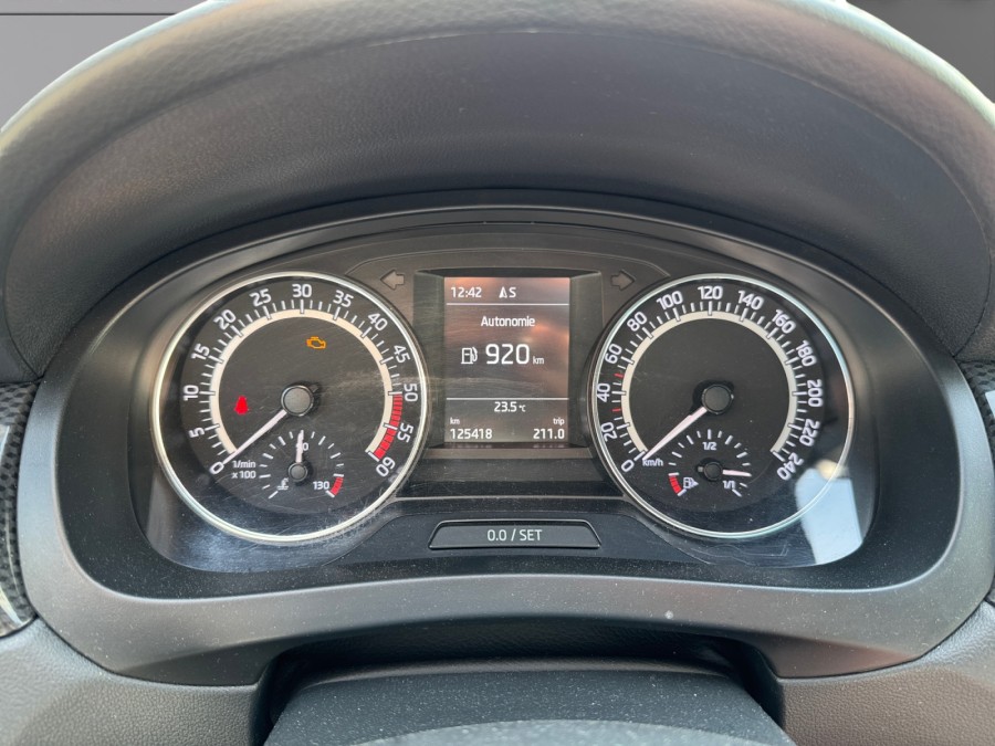 SKODA d'occasion RAPID SPACEBACK 1.6 TDI 116 MONTE CARLO de 2017