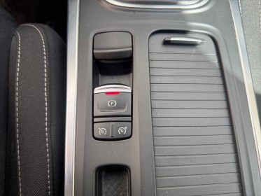 Renault megane iv estate 1.3 tce 115 fap limited radar de recul trés bien entretenue garantie 12 mois occasion simplicicar...