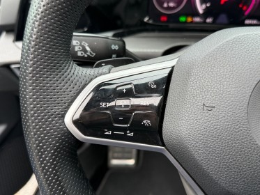 Volkswagen golf 2.0 tdi scr 200 dsg7 gtd affichage tête haute toit ouvrant intérieur cuir garantie 12 mois occasion...