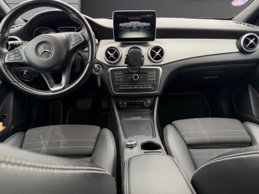 Mercedes classe gla 200 sensation 7-g dct a occasion simplicicar toulouse nord simplicicar simplicibike france