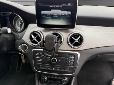 Mercedes classe gla 200 sensation 7-g dct a occasion simplicicar toulouse nord simplicicar simplicibike france
