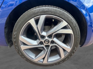 Renault megane iv berline tce 160 edc fap r.s. line carplay audio bose full entretien renault excellent état garantie 12...